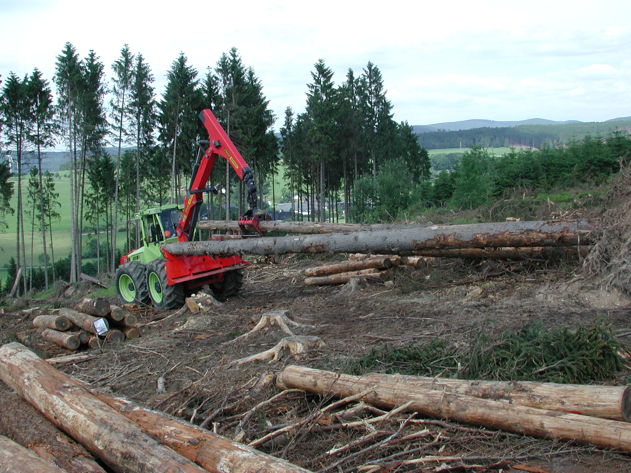 ORIGINAL COURSES FOR FOREST OPERATIONS IN EUROPE